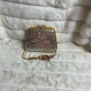 Sondra Roberts gold metallic faux snake skin box clutch with shoulder st…